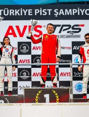 Seda Kaçan İstanbul Park’ta Pole Pozisyonunu Kaptı