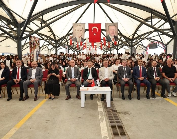 Başkan Dursun: “Güçlü Gençlik Güçlü Sultangazi”