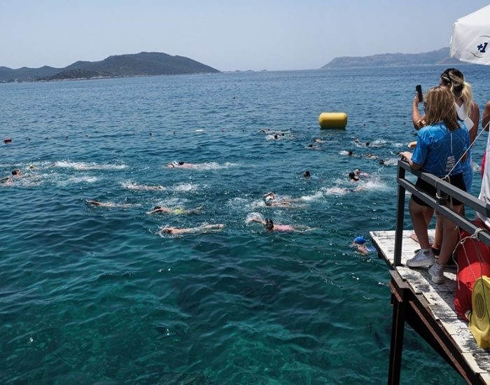 Akdeniz’in İki Yakası Dostluk İçin Kulaç Atacak