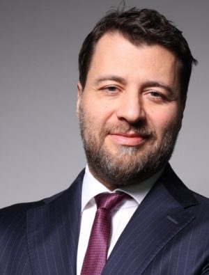 Emre Tezmen, Pusula Finans Holding ve Katılımevim’in Yönetim Kurulu Başkanı Oldu