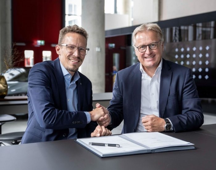 Mercedes-Benz ile FUCHS'tan Stratejik İş Birliğinde Yeni Adım