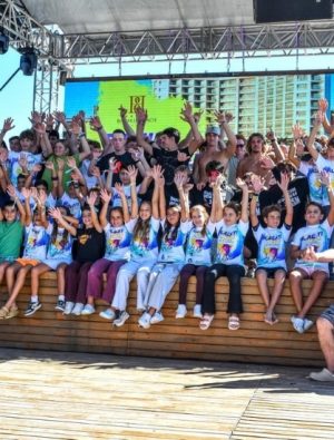 Alaçatı, Genç Rüzgâr Sörfü Sporcularını Dünya Kupası Heyecanında Buluşturdu